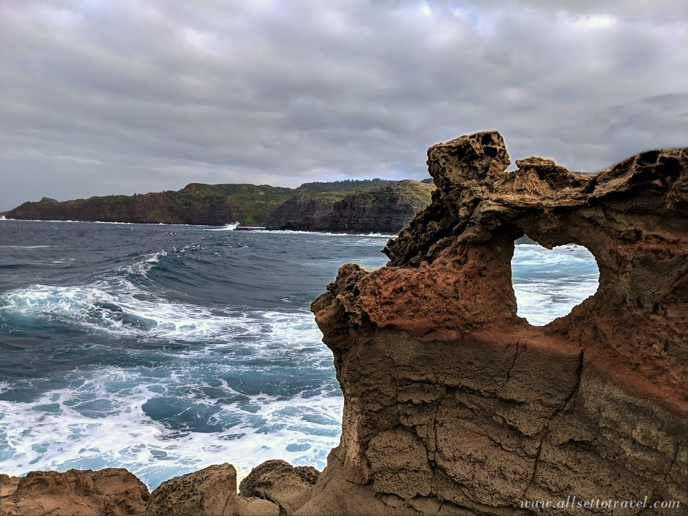 Love rock at Nakalele Blowhole
